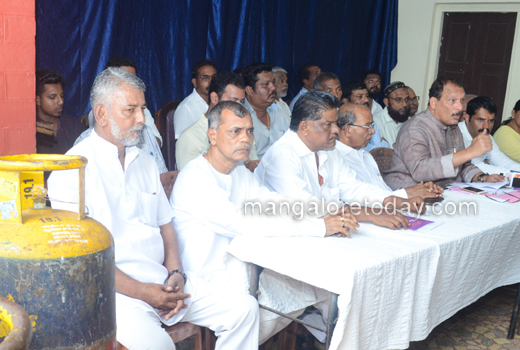 ivan pressmeet.